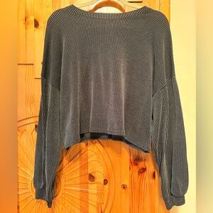 Cropped Ribbed Crewneck Sweater - Charcoal Gray